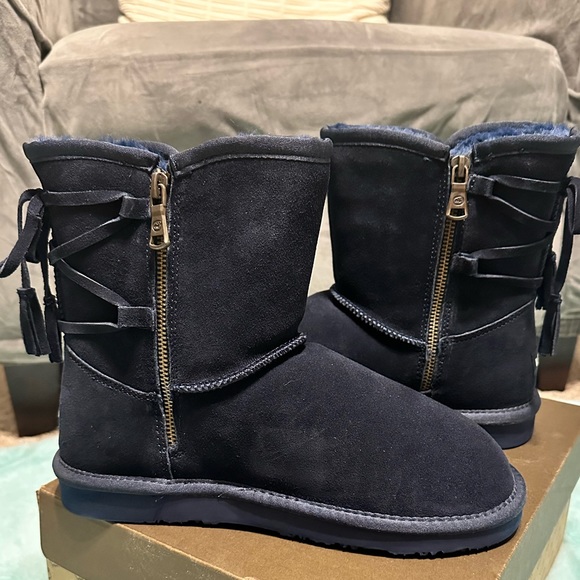 Lamo Winter Boots - Picture 6 of 10
